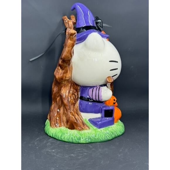 Hello Kitty Adorable Halloween Scene, Tree, Broom, Pumpkin - Picture 7 of 11